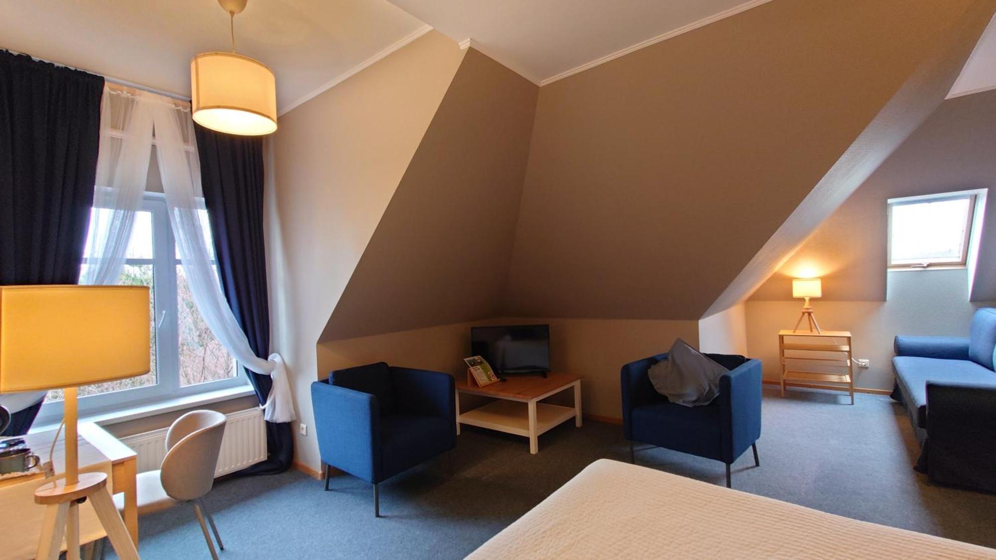 Guesthouse Cetri Veji Turkalne Екстериор снимка